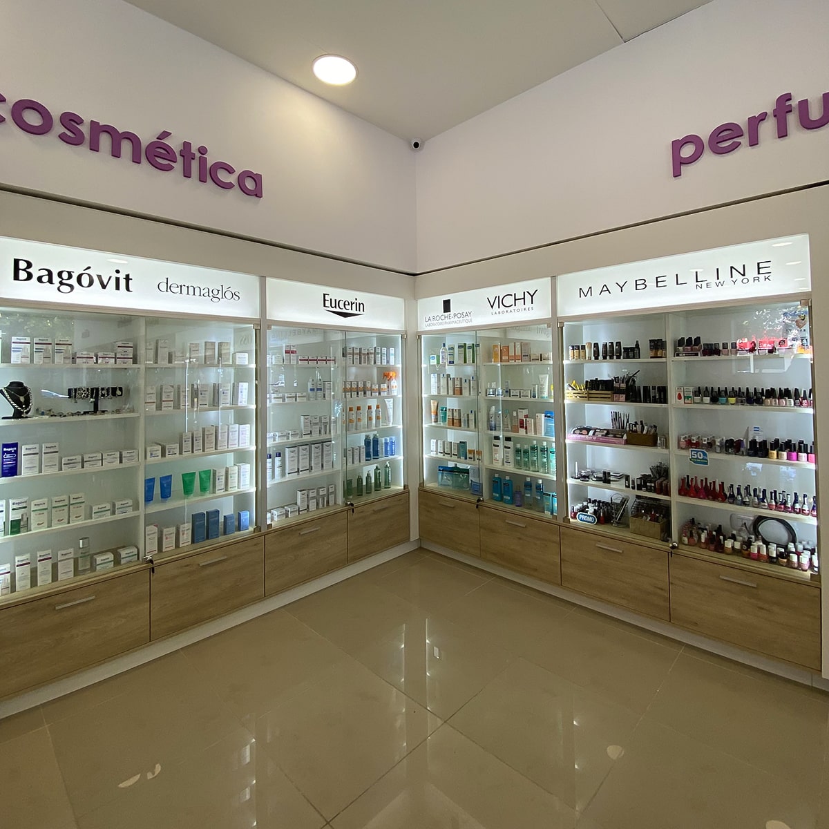 MUEBLES DE PERFUMERÍA - Imagen 5