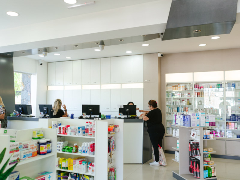 muebles de farmacias-1